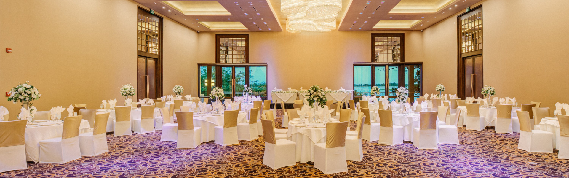 DOUBLETREE BY HILTON WEERAWILA RAJAWARNA RESORT Weddings At Hilton